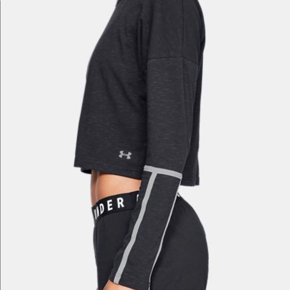 UA Lighter Longer Cropped Crew - Picture 3 of 5